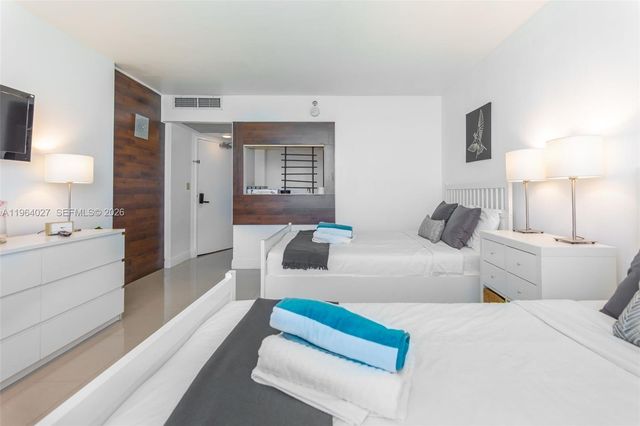 5445 Collins Ave 1623, Miami Beach, FL 33140