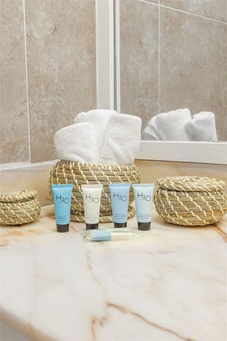 5445 Collins Ave 1623, Miami Beach, FL 33140