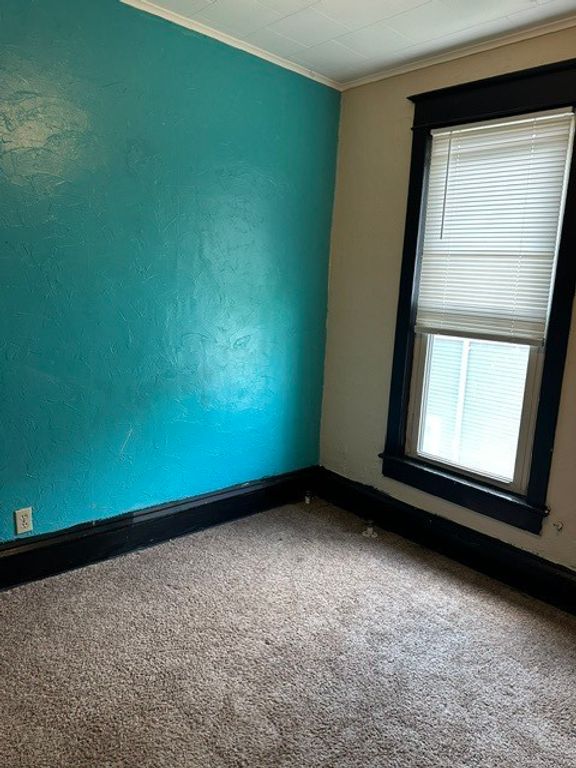 Image 23 of property listing at 212 W Washington Street, Streator, IL 61364