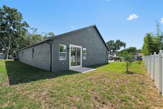 6401 FELICE AVENUE, Tampa, FL 33614
