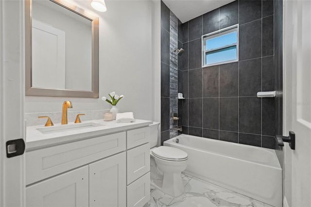 6401 FELICE AVENUE, Tampa, FL 33614