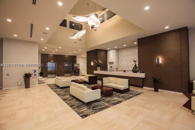 7751 NW 107th Ave 707, Doral, FL 33178