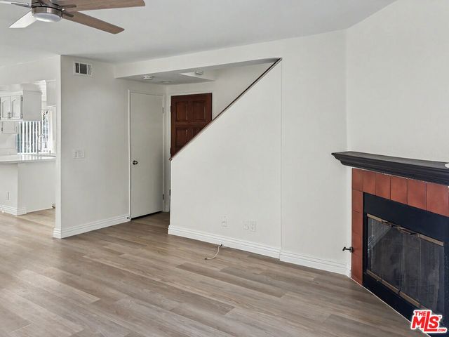 419 N Exton Avenue 6, Inglewood, CA 90302