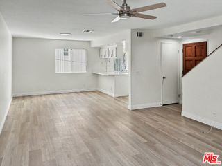 419 N Exton Avenue 6, Inglewood, CA 90302