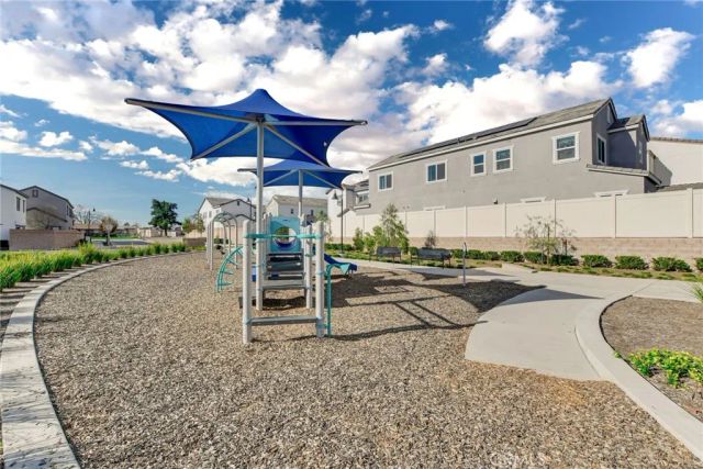 31969 Monet, Yucaipa, CA 92399