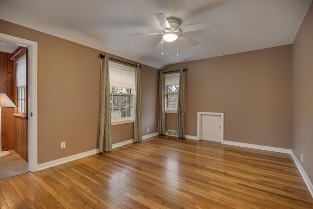 22 S Garfield Avenue, Janesville, WI 53545