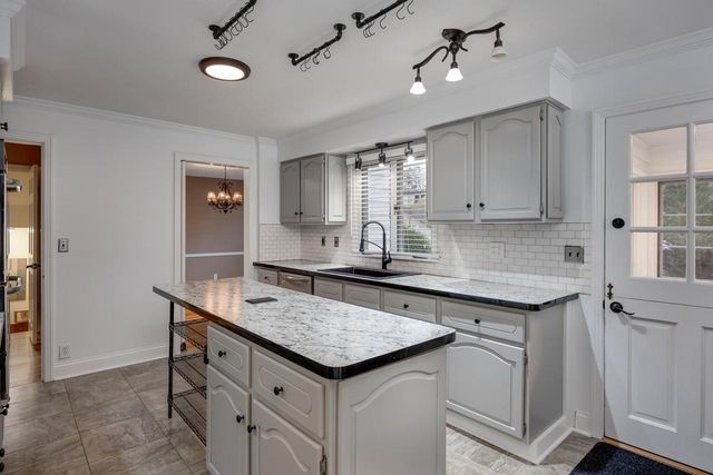 22 S Garfield Avenue, Janesville, WI 53545