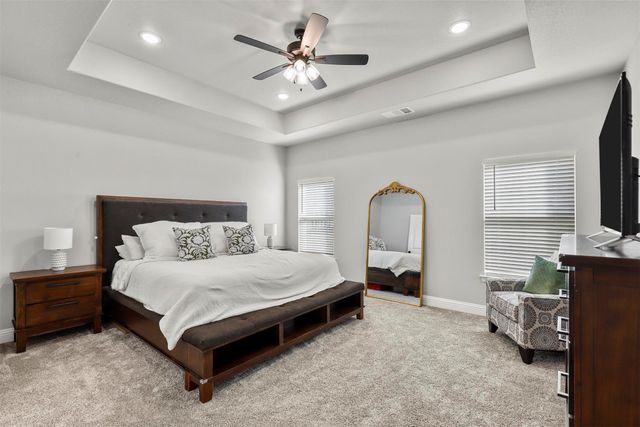2071 Sunset Ridge Drive, Weatherford, TX 76087