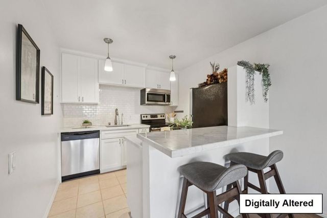 323 Monte Vista Avenue 203, Oakland, CA 94611