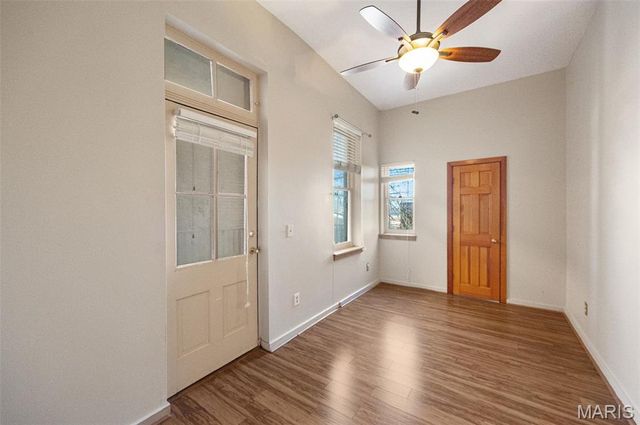 2320 S 9th Street, St Louis, MO 63104