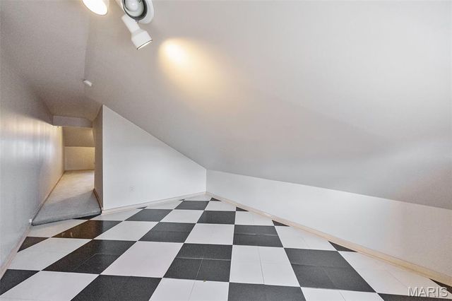 2320 S 9th Street, St Louis, MO 63104