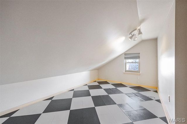 2320 S 9th Street, St Louis, MO 63104