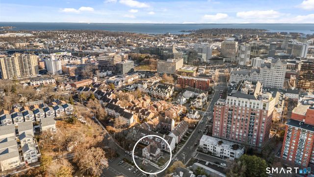 111 Grove Street, Stamford, CT 06901