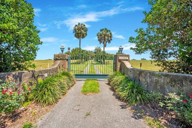 14365 SE HIGHWAY 42, Weirsdale, FL 32195