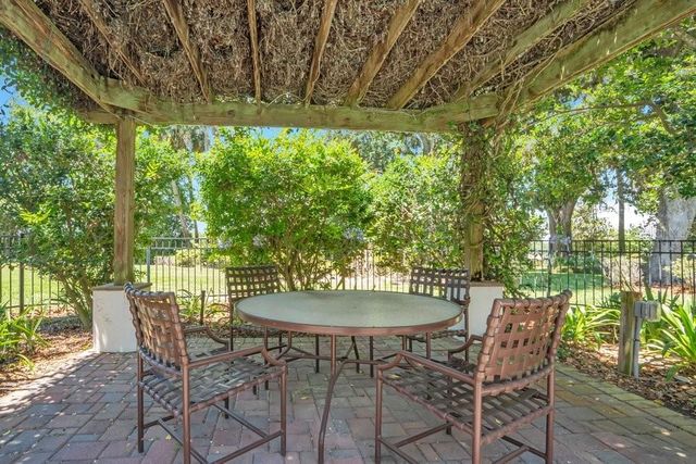 14365 SE HIGHWAY 42, Weirsdale, FL 32195
