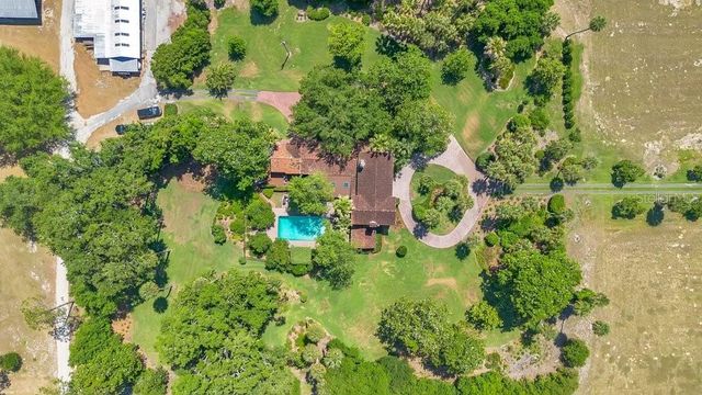 14365 SE HIGHWAY 42, Weirsdale, FL 32195