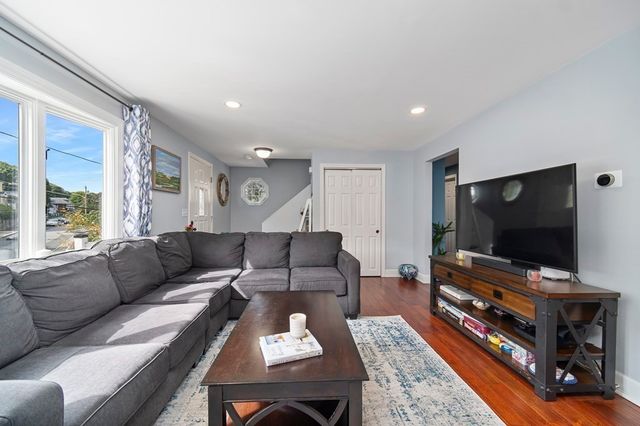 188 Gaston St 0, Medford, MA 02155