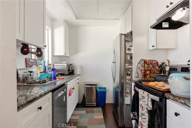 1925 Gates Avenue, Redondo Beach, CA 90278
