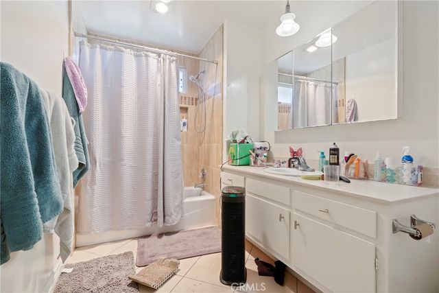 1925 Gates Avenue, Redondo Beach, CA 90278