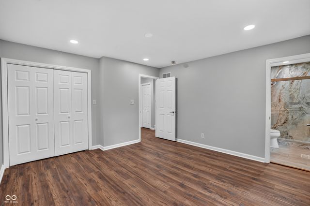 226 Saddlebrook Drive, Zionsville, IN 46077