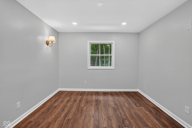 226 Saddlebrook Drive, Zionsville, IN 46077