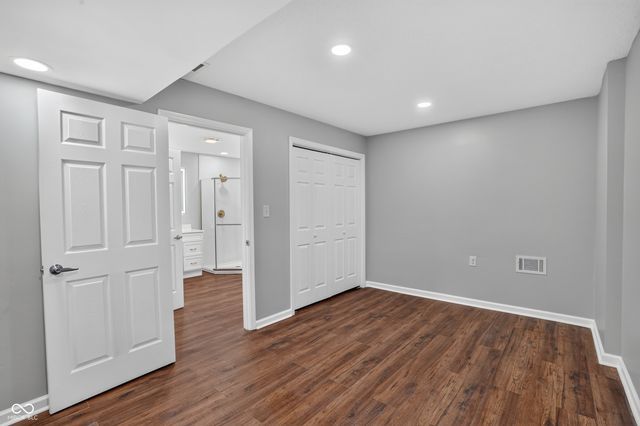 226 Saddlebrook Drive, Zionsville, IN 46077