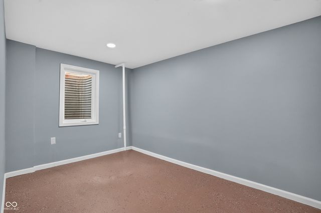 226 Saddlebrook Drive, Zionsville, IN 46077