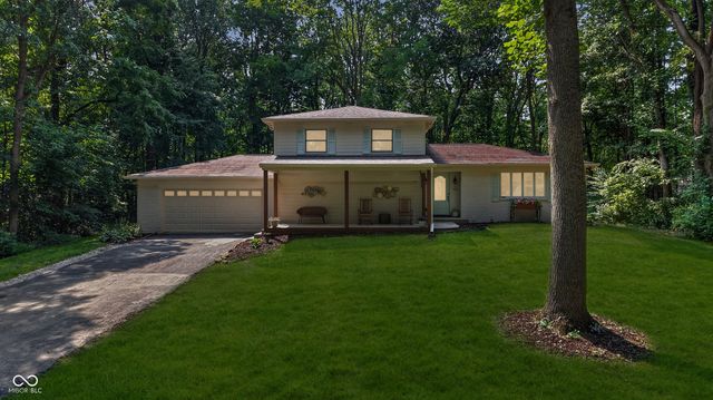 226 Saddlebrook Drive, Zionsville, IN 46077