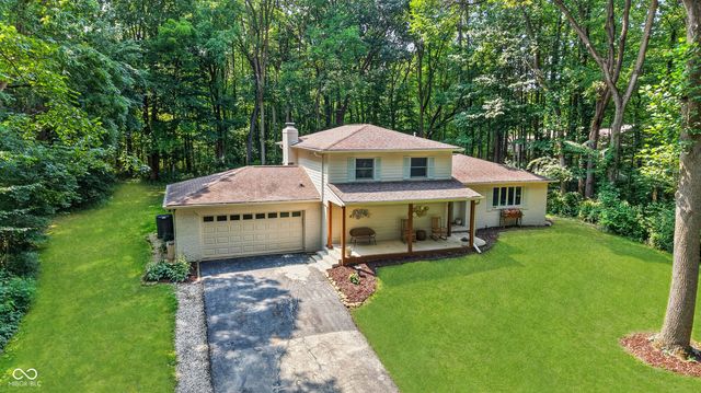 226 Saddlebrook Drive, Zionsville, IN 46077