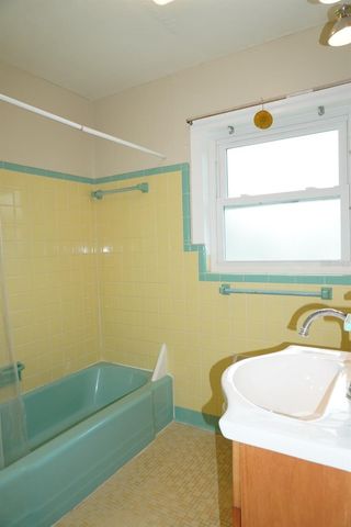 809 W PARK AVENUE B, Tampa, FL 33602