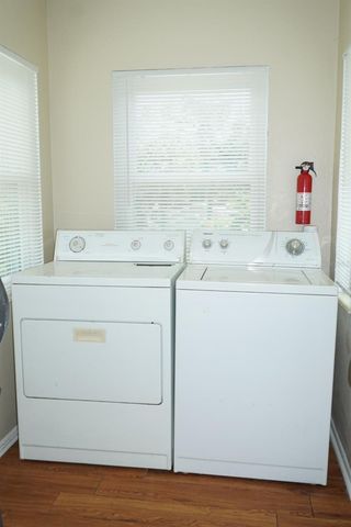 809 W PARK AVENUE B, Tampa, FL 33602