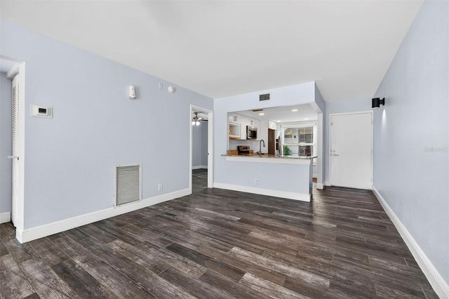 6210 SUN BOULEVARD 112, St Petersburg, FL 33715