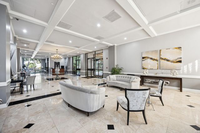 3350 Mccue Road 802, Houston, TX 77056