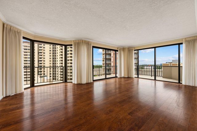 3350 Mccue Road 802, Houston, TX 77056