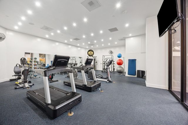 3350 Mccue Road 802, Houston, TX 77056