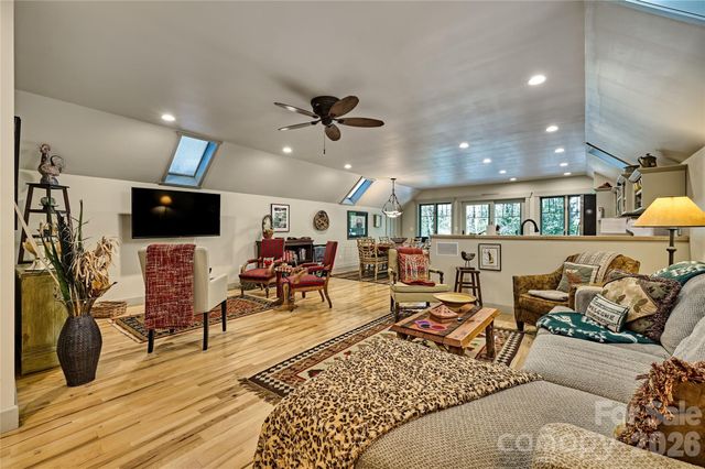 178 Whetstone Gap Road, Lake Toxaway, NC 28747
