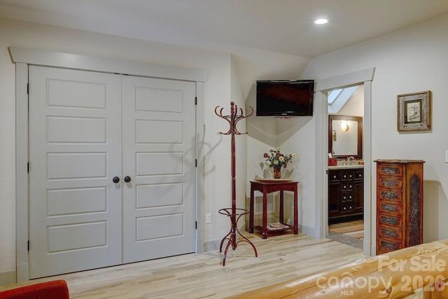 178 Whetstone Gap Road, Lake Toxaway, NC 28747