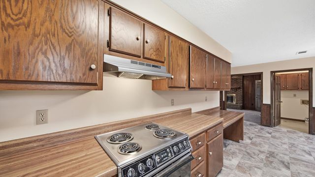 3743 SHALLOWHILL DR, Bartlett, TN 38135