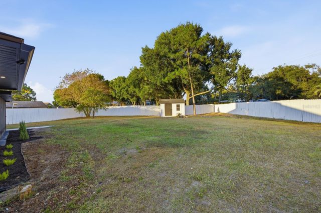 858 CONCORD LANE, Lakeland, FL 33809