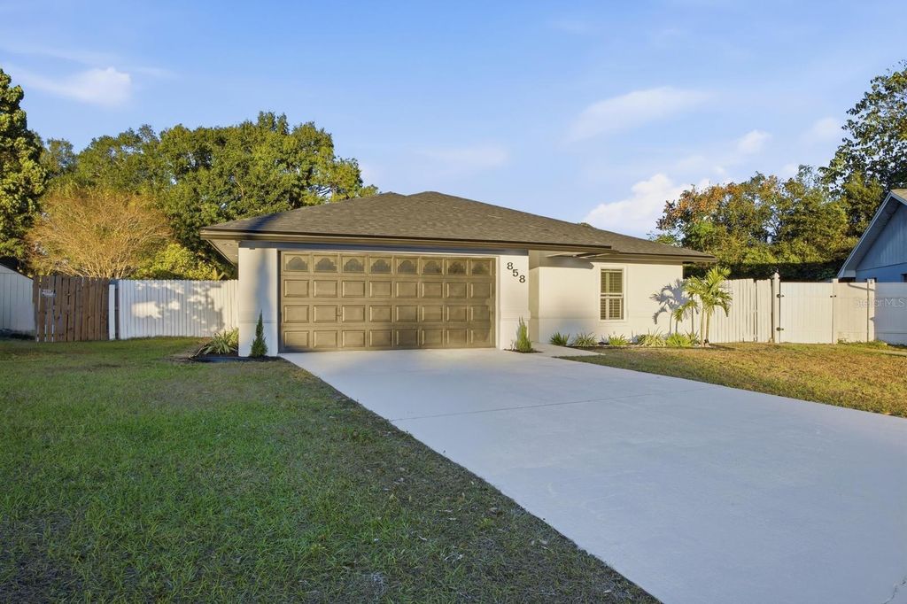 858 CONCORD LANE, Lakeland, FL 33809