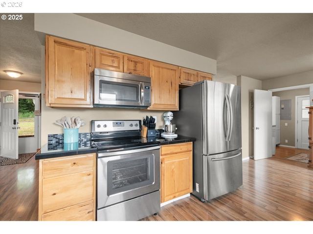 1415 SIGHTLY Rd, Toutle, WA 98649