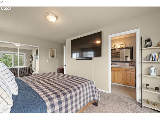 1415 SIGHTLY Rd, Toutle, WA 98649