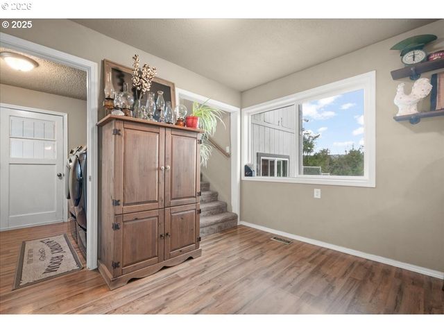 1415 SIGHTLY Rd, Toutle, WA 98649