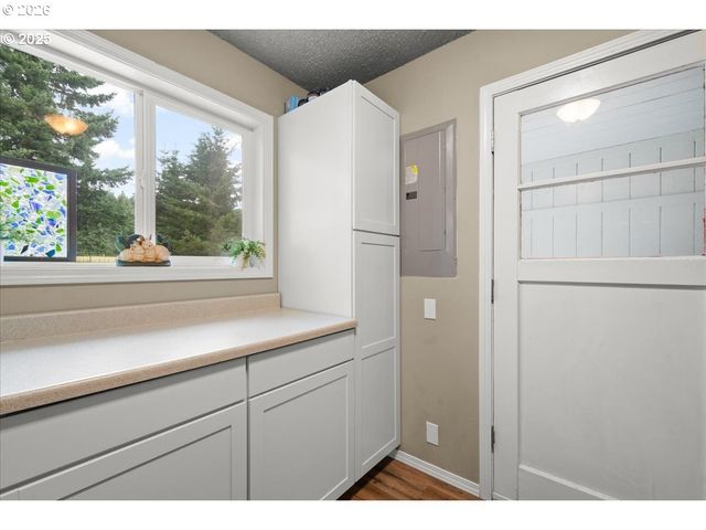 1415 SIGHTLY Rd, Toutle, WA 98649