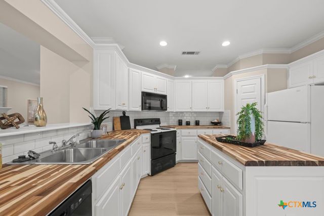 3513 Oakview Drive, Temple, TX 76502
