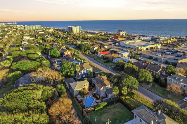 4620 Sherman Boulevard, Galveston, TX 77551