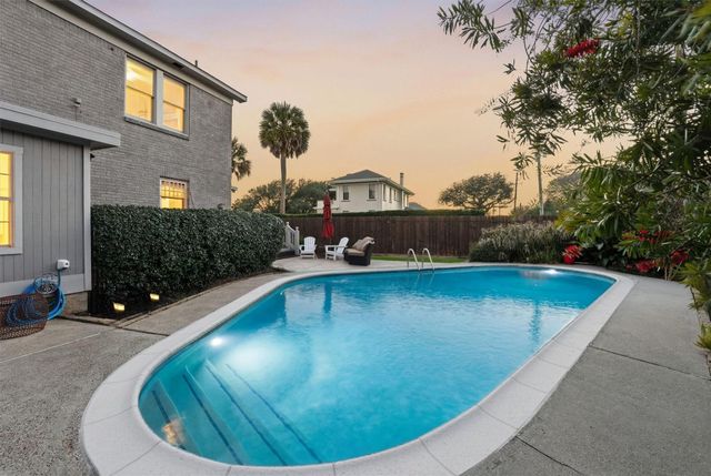 4620 Sherman Boulevard, Galveston, TX 77551