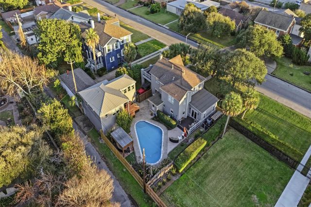 4620 Sherman Boulevard, Galveston, TX 77551