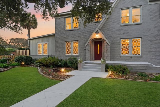 4620 Sherman Boulevard, Galveston, TX 77551