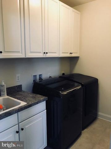 53 LIBERTY KNOLLS DR, Stafford, VA 22554